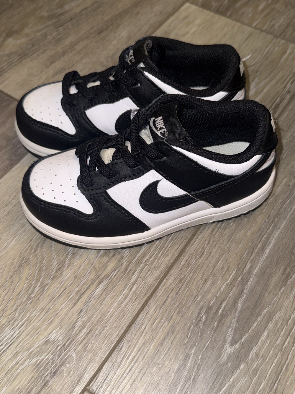 Nike Kids Black and White Low-Top Sneakers